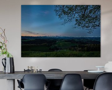 Crépuscule sur l'Emmental vers les Alpes bernoises au lever du soleil sur Martin Steiner