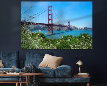 Golden Gate Bridge in spring by Leo Schindzielorz