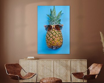 Ananas met zonnebril van C. Nass