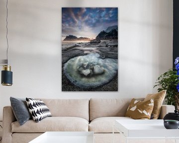 Paysage des Lofoten avec un petit bassin de marée.