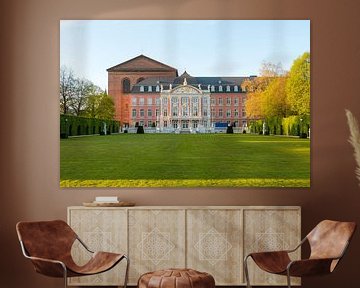 Het keursvorstelijk paleis, Trier (Duitsland) van Martijn