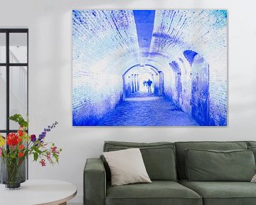 Blauer Fahrradtunnel in Utrecht