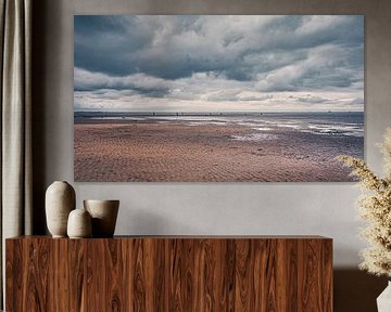 Eenzaam strand bij eb van Cuxhaven aan de Duitse Noordzeekust van Jakob Baranowski - Photography - Video - Photoshop