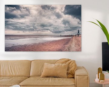 Plage à marée basse de Cuxhaven sur la côte allemande de la mer du Nord sur Jakob Baranowski - Photography - Video - Photoshop