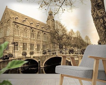 Nonnenbrug met Academiegebouw Leiden Nederland Sepia