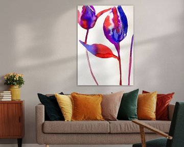 Rote und blaue Tulpen von Helia Tayebi Art