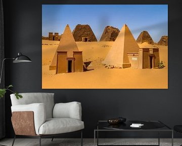 De piramiden van Meroe van Roland Brack
