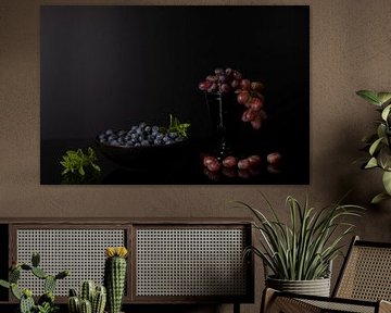 Nature morte - baies et raisins bleus