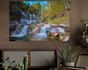 Weißbach waterval in de Chiemgau in de herfst van Christian Peters