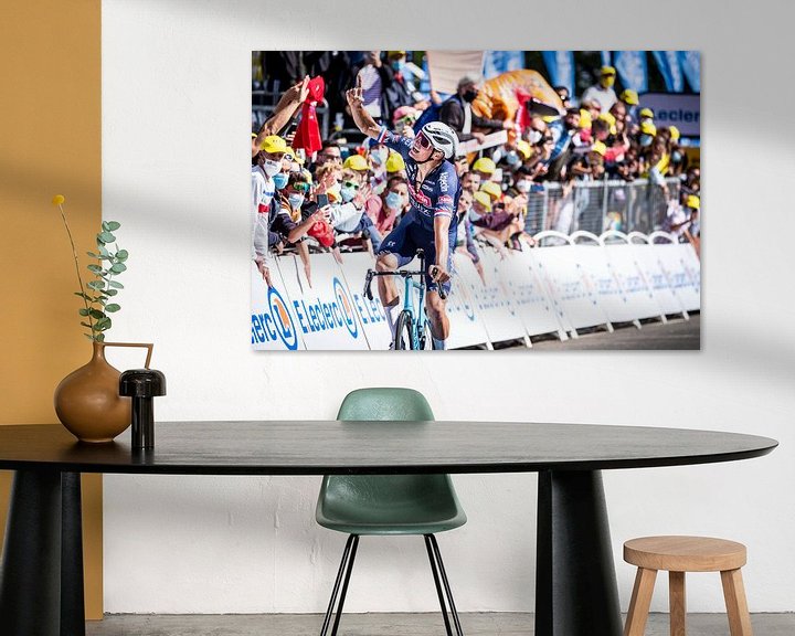 Sfeerimpressie: Mathieu van der Poel wint in de Tour de France van Leon van Bon