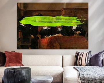 Die Stahlmeister von Rembrandt van Rijn mit einem dezenten grünen Farbfleck von Maarten Knops