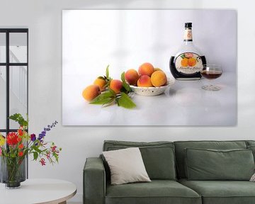 Marillen (sorte d'abricots) traités dans une liqueur.
