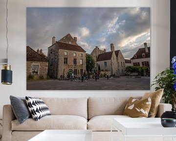 Restaurant in Vézelay, Frankrijk van Joost Adriaanse