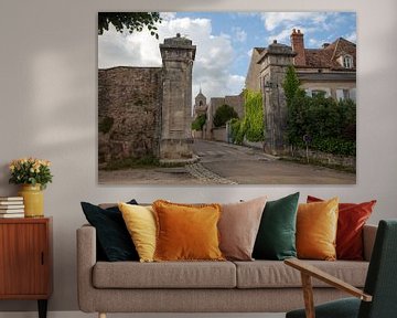 Stadsmuur en poort in Avallon, Frankrijk