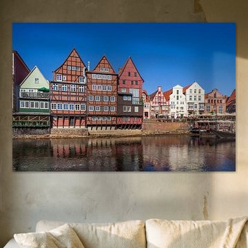 Historische Hausfassaden  Am Stintmarkt, Fluss Ilmenau, Altstadt, Lüneburg, Niedersachsen, Deutschla