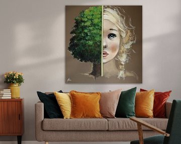 Girl and Tree von Petra Kaindel