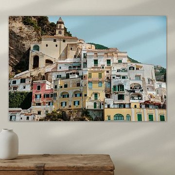 Côte amalfitaine aux couleurs pastel, Italie