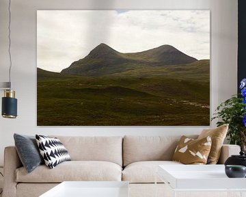 Scotland is full of beautiful landscapes everywhere you look. by Babetts Bildergalerie