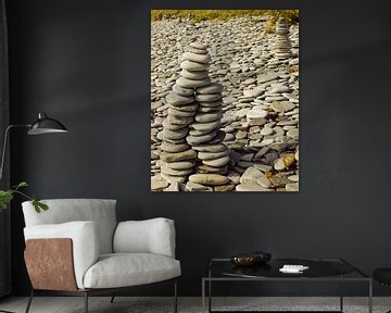 Stone tower at Ardmair Point by Babetts Bildergalerie