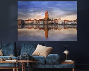 Ansicht von Deventer in Pastelltönen mit Spiegelung.
