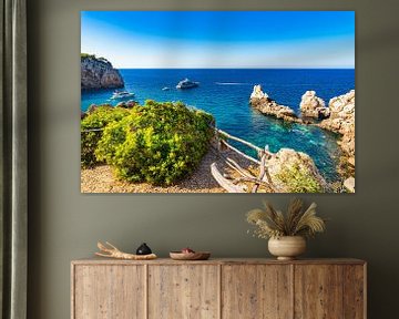 Schöne Bucht von Cala Deia auf der Insel Mallorca, Spanien Mittelmeer von Alex Winter