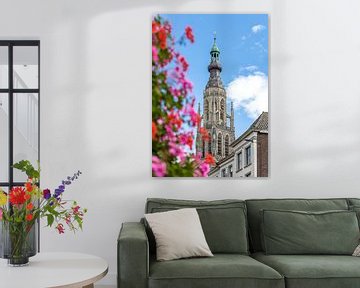 Breda, zomerse foto Grote Kerk