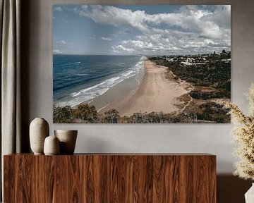 Blick auf den Strand von Byron Bay von Sophia Eerden