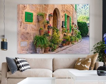 Entrée de maison traditionnelle dans le vieux village de Valldemossa, Majorque Espagne Îles Baléares sur Alex Winter