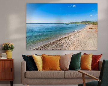 Schöner Strand Cala sa Marjal, Es Ribells an der Küste von Son Servera auf der Insel Mallorca, Spani von Alex Winter