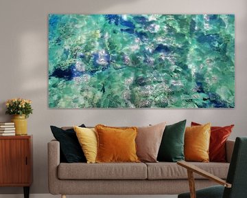 Digitaal schilderij van zeewater helder water glinsterend zonlicht van VenVision Art