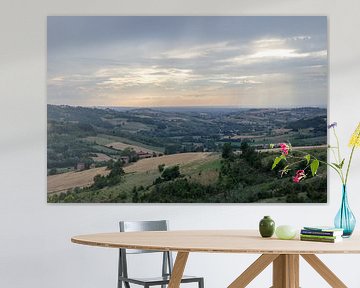 Vlak voor zonsondergang, landschap Piemont, Italie