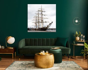 Maretine training ship