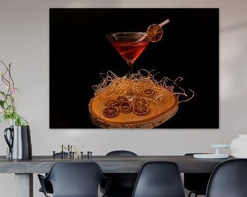 Cocktail met limoensap, cranberry en wodka. van Babetts Bildergalerie