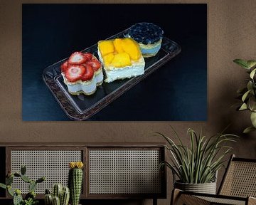 Fruittaartje met yoghurtroom, koekje en vers fruit van Babetts Bildergalerie