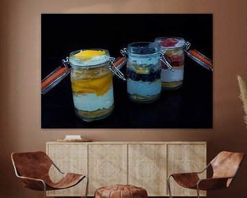 Yoghurt crème bisquit en vers fruit in een glas van Babetts Bildergalerie
