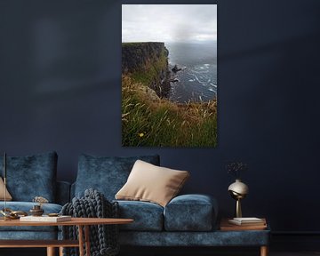 The Cliffs of Moher are the most famous cliffs in Ireland. by Babetts Bildergalerie