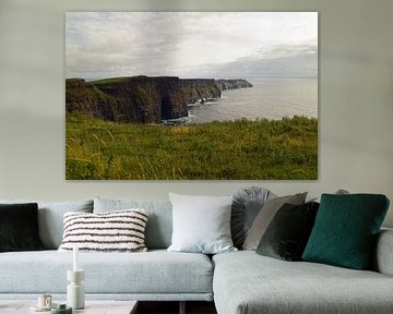 The Cliffs of Moher are the most famous cliffs in Ireland. by Babetts Bildergalerie