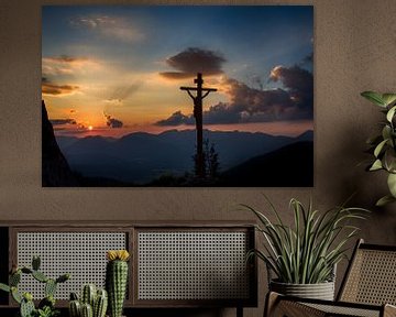 Cross in the evening light by Fabian Roessler