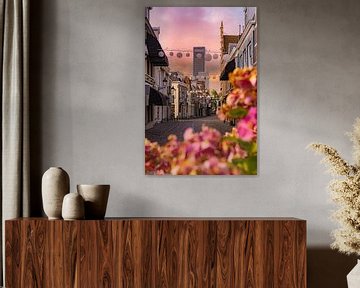 Een kleurrijke blik op de Achmea Toren, Leeuwarden van Martijn Mureau