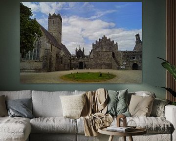 Das Adare-Kloster in Adare, Grafschaft Limerick, Irland von Babetts Bildergalerie