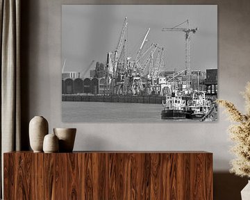 Port of Antwerp by Ronald Smits