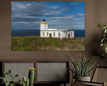 Dunscansby Head Lighthouse. John o'Groats Scotland. by Gert Hilbink