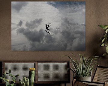 Kitesurfer in the sky van Rob van Amerongen