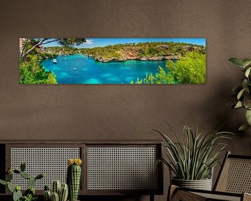 Belle baie de Cala Figuera, panorama de bord de mer à Majorque, îles Baléares sur Alex Winter