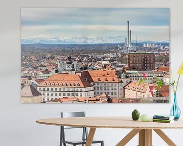 Uitzicht over München en de Alpen van ManfredFotos