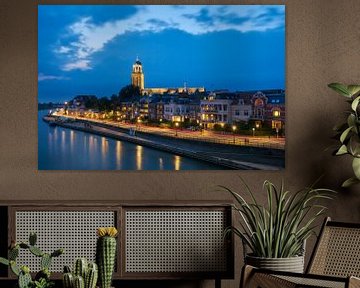 Deventer avond skyline van Ad Jekel