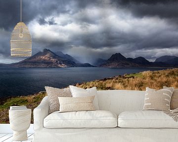 Rain Over Cuillin Hills von Em We