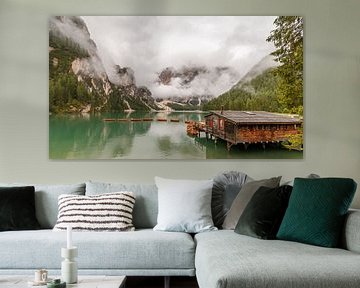 Lago di Braies in de Dolomieten. van Menno Schaefer