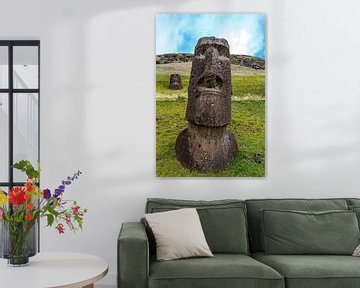 Paaseiland beeld (moai)  bij de Rano Raraku groeve op Paaseiland, Chili, Polynesie van WorldWidePhotoWeb