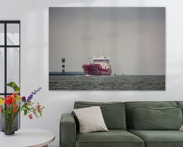 Tanker Mostraum onderweg op de Nieuwewaterweg. van scheepskijkerhavenfotografie